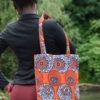 tote bag wax sac à main sac à main en pagne africain sac de luxe africain sac africain bandoulière sac wax sénégal sac en pagne africain sac cabas africain sac à main wax et cuir sac à main wax et cuir sac wax sénégal sac cabas wax sac wax paris sac à main en pagne africain