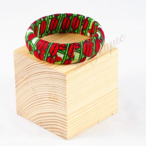 bracelet wax africain tribal