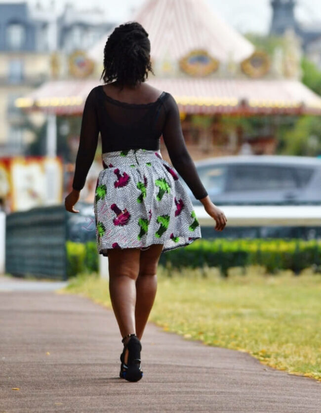 Jupe Louane blanche mini jupe plissée évasée, jupe midi africaine wax pagne pour femme fleuri été jupe africaine moderne ethnique