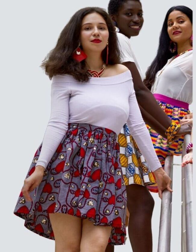 Mini jupe "AMOR" wax africain wax jupe patineuse évasée wax africain femme. jupe patineuse wax africaine ethnique jupe midi africaine wax pagne pour femme fleuri été