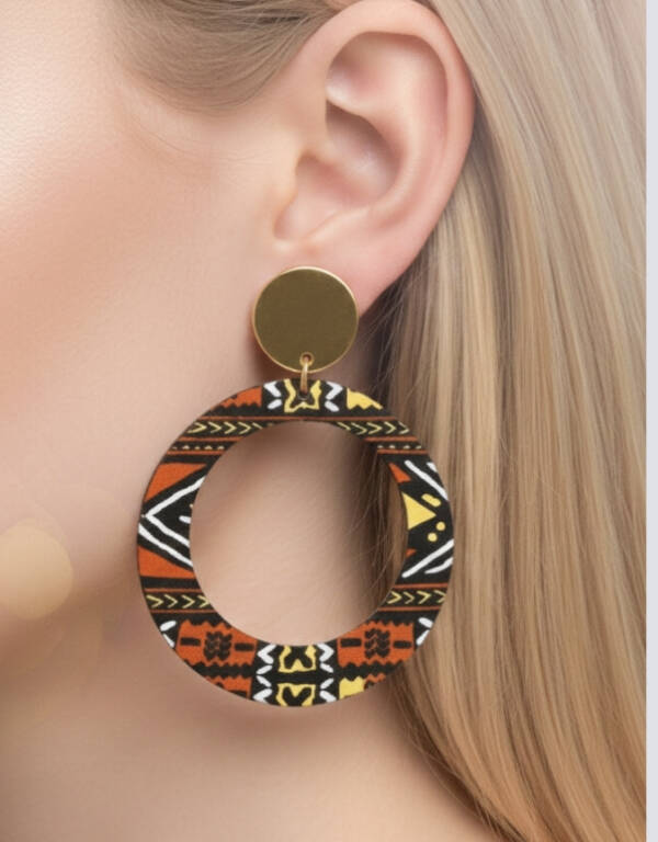 boucles d'oreilles créoles femme wax africain ethnique. bijoux wax femme africaine, bijoux fantaisie, breloque africaine, bijoux ethniques, bijoux bohème, bijoux traditionnel chic