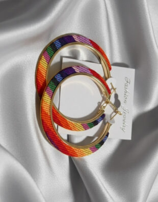 boucles d'oreilles créoles femme wax africain ethnique. bijoux wax femme africaine, bijoux fantaisie, breloque africaine, bijoux ethniques, bijoux bohème, bijoux traditionnel chic